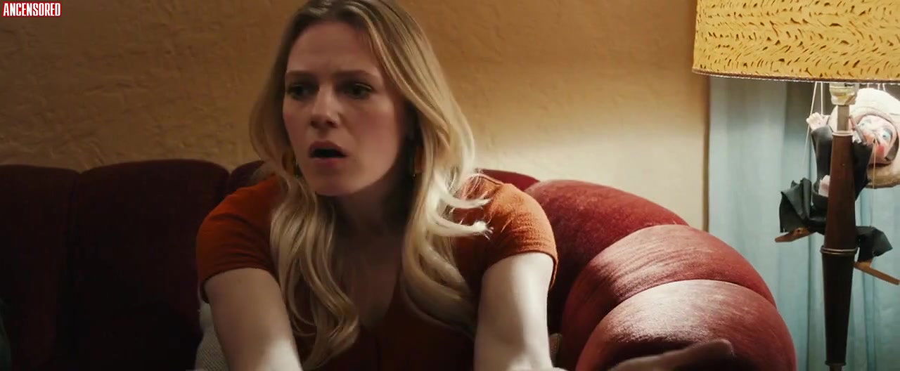 Charlotte McKinney – the argument