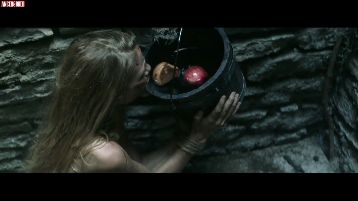 Charlotte Vega – wrong turn 2