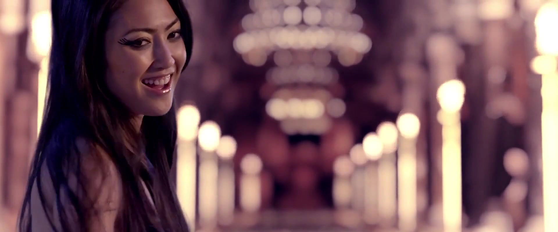 Chasty Ballesteros – book of fire