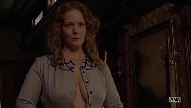 Chelah Horsdal – Hell on Wheels