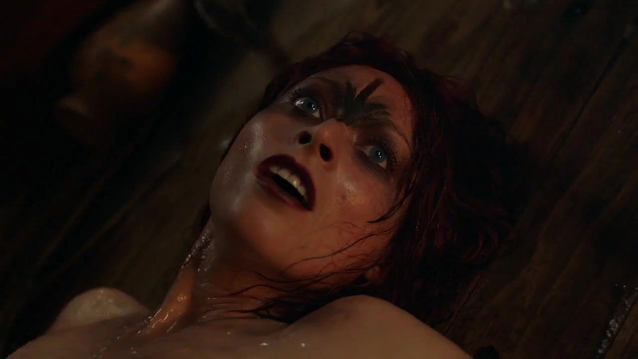 Chelsie Preston Crayford – Ash Vs Evil Dead