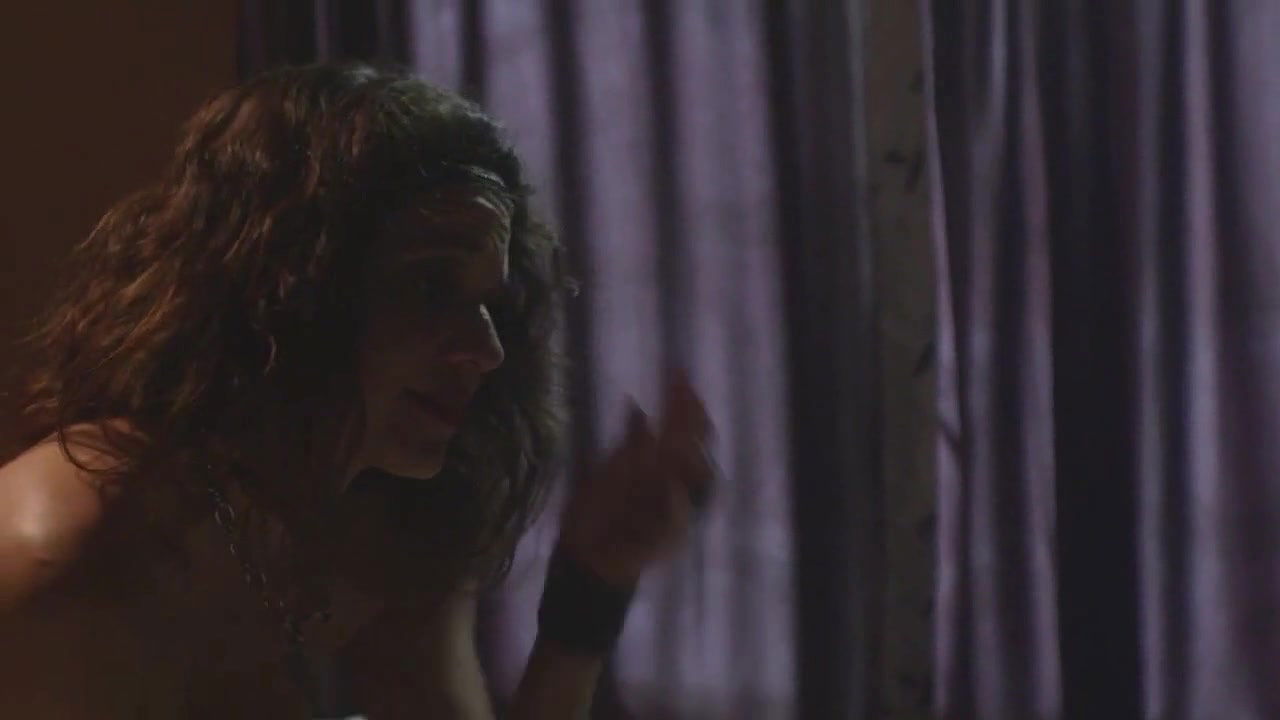 cher constantine – perras de barrio