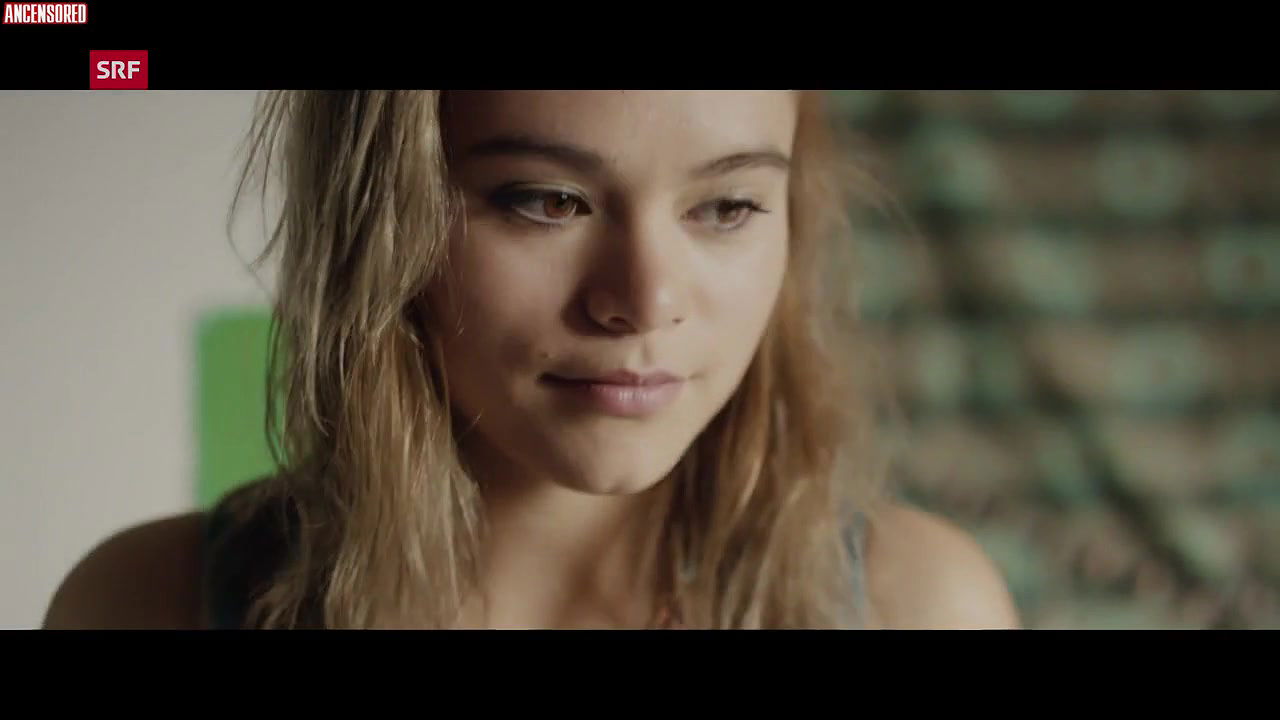 chiara carla bar – amateur teens