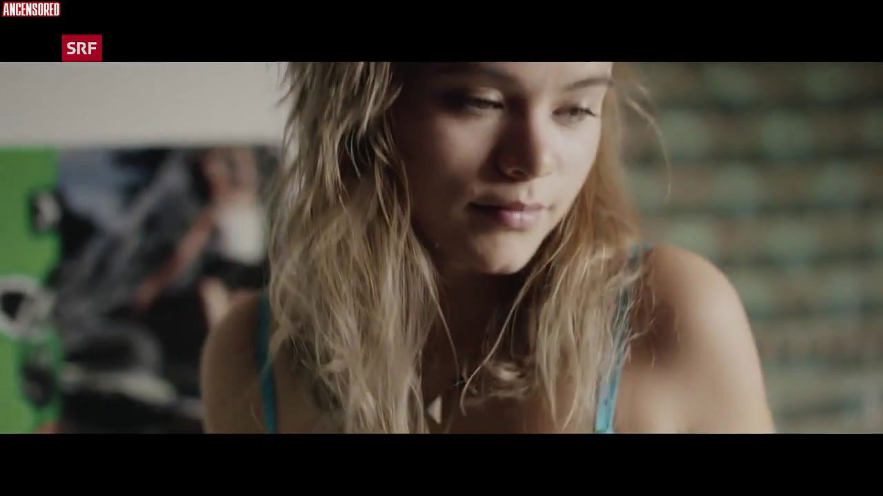 chiara carla bar – amateur teens