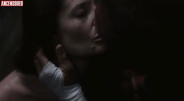 Chiara Mastroianni – Bastards