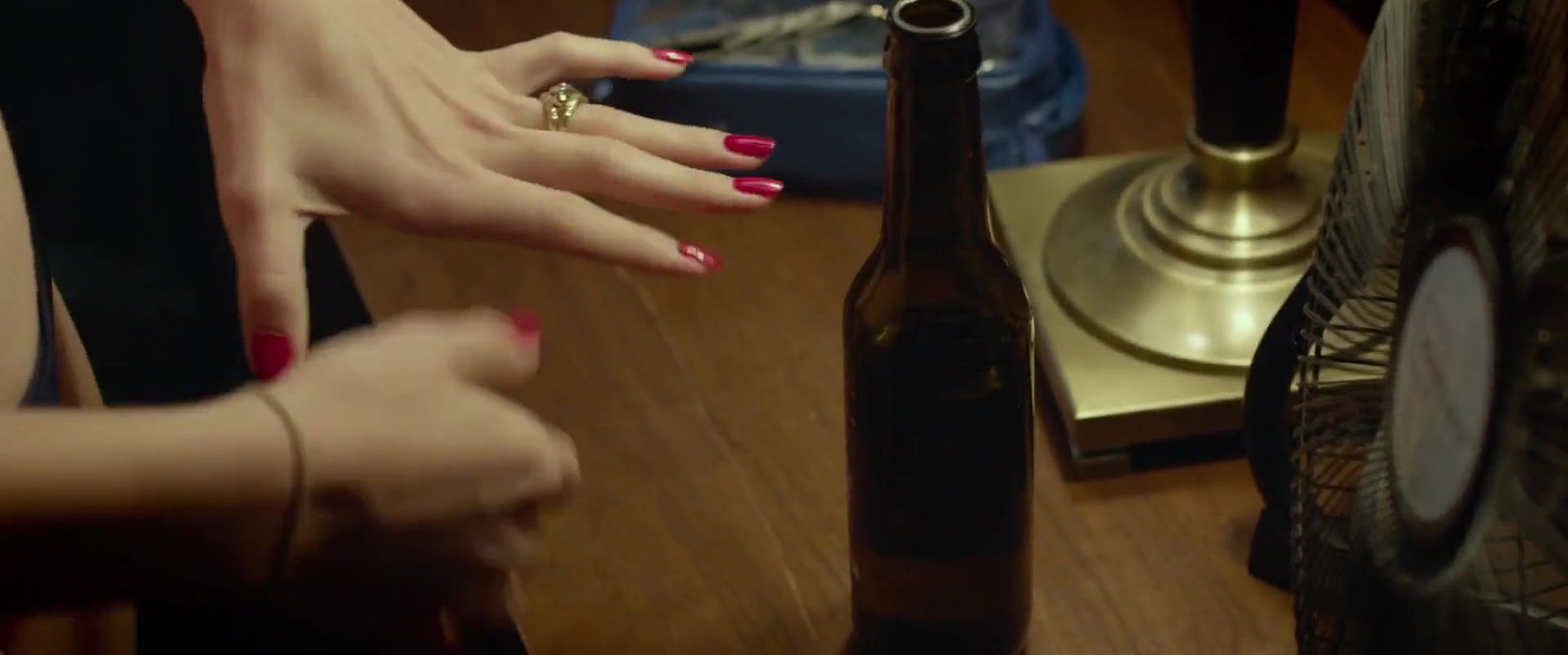 Chlo Mor – brain on fire