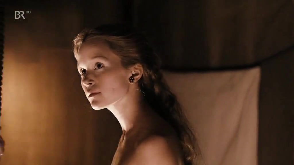 Chlo Stefani – Henri 4