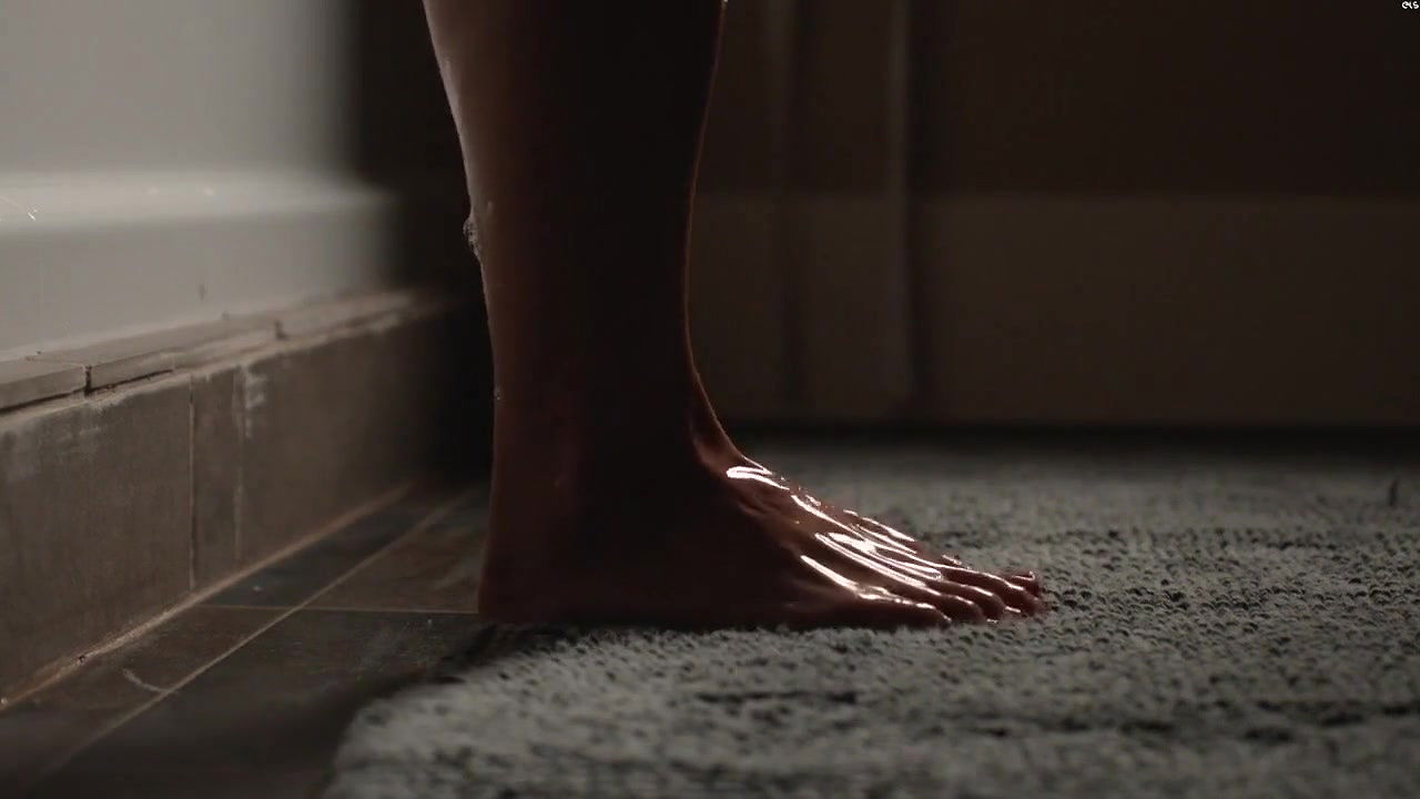 Chloe Bennet – Agents of S H I E L D