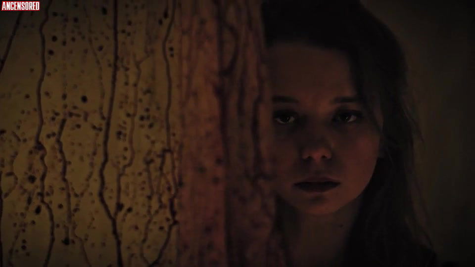 chloe petit – la treve