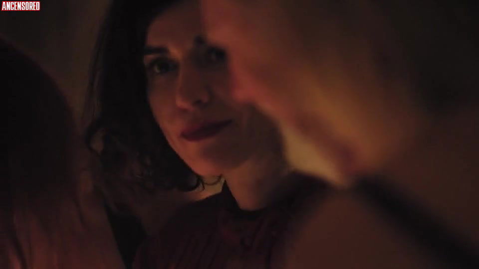 chloe petit – la treve