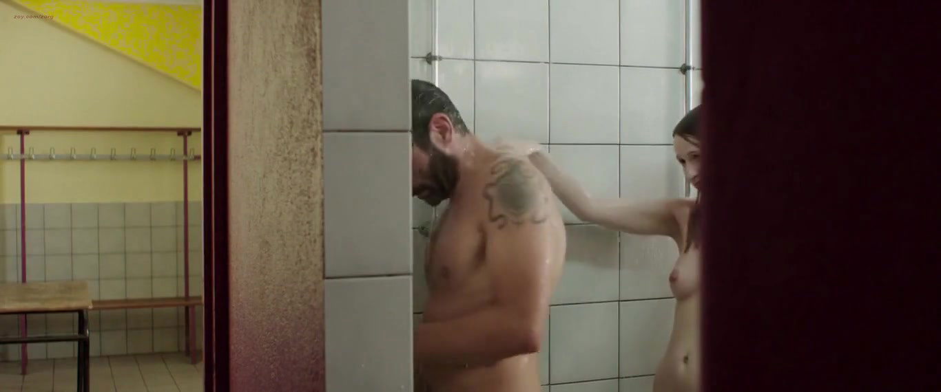 Christa Theret – La Fille Du Patron