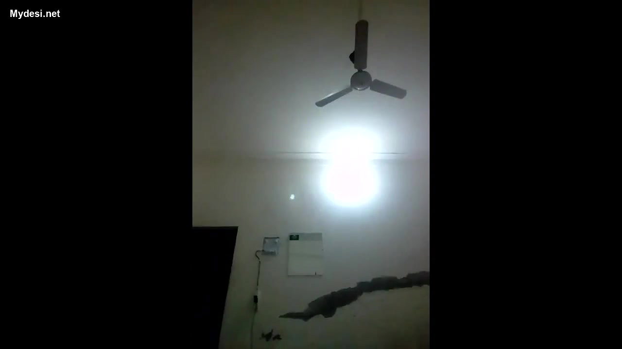 pakistani gf azra bano 2