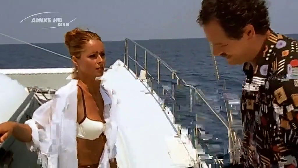 Christina Plate – klinik unter palmen