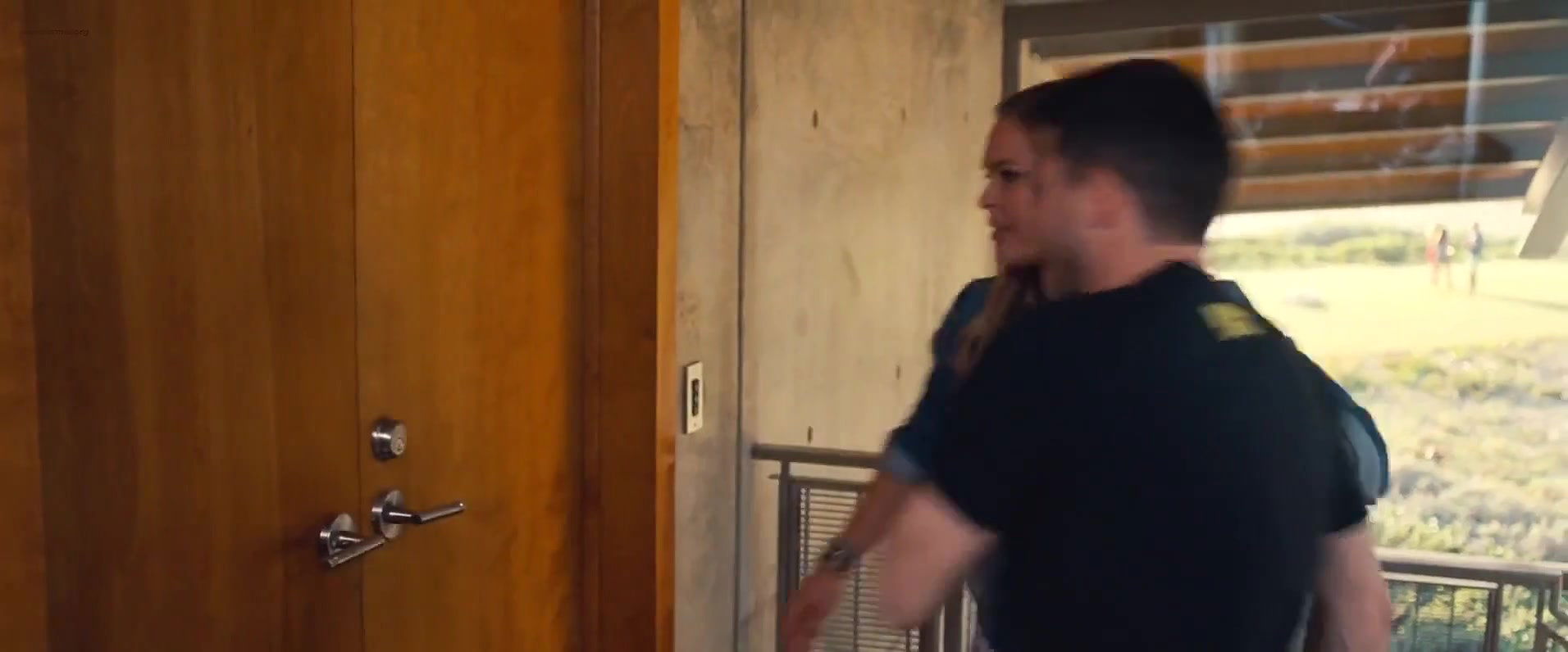 Christine Donlon – Entourage