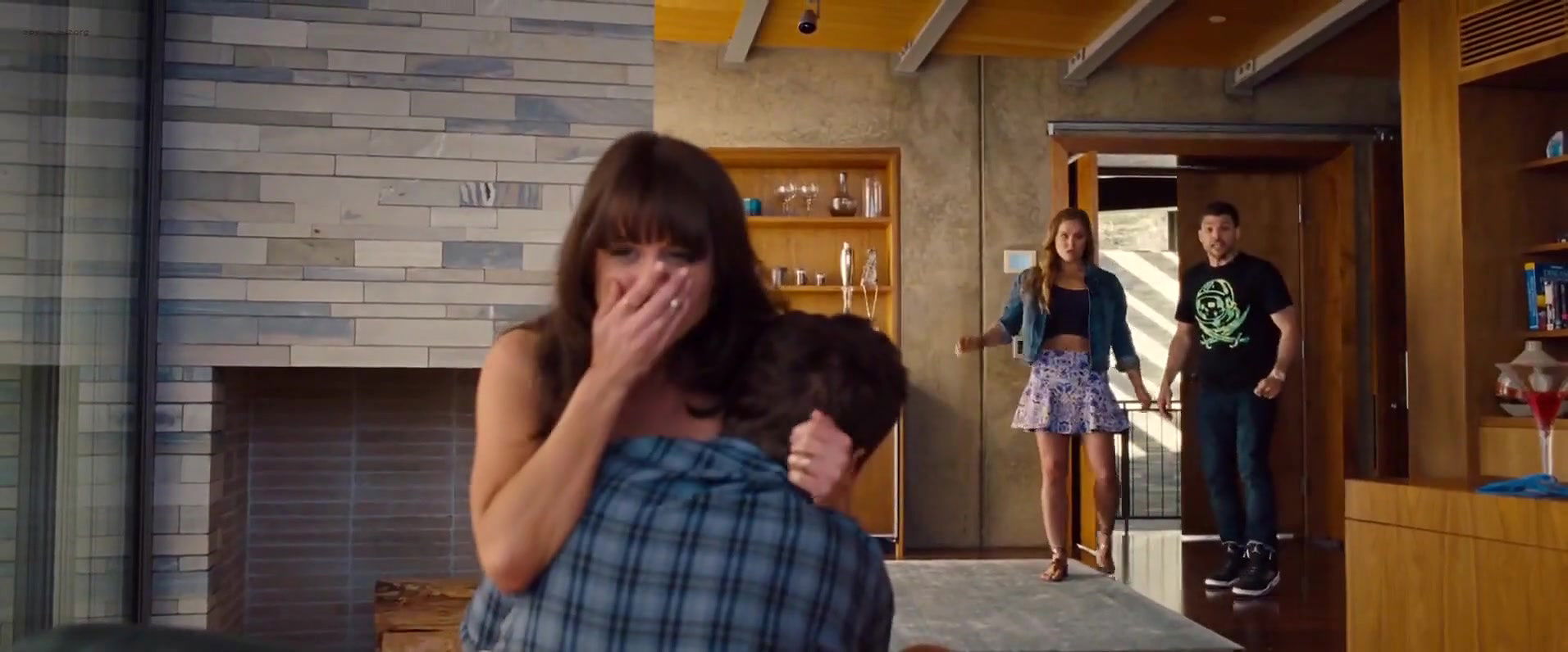 Christine Donlon – Entourage