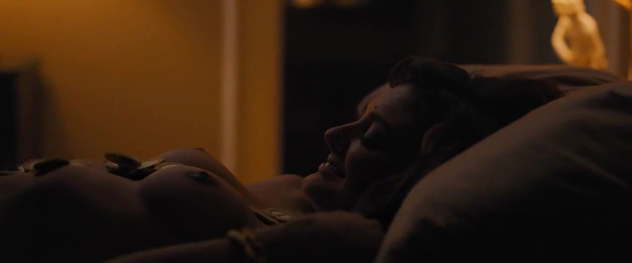 Christine Evangelista – bleed for this