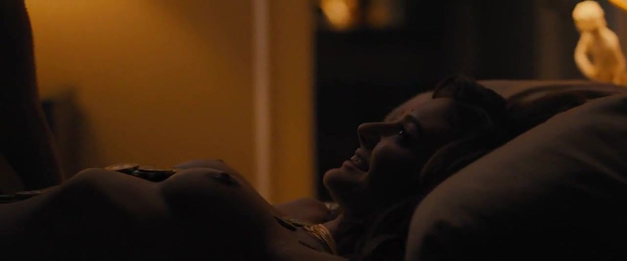 Christine Evangelista – bleed for this