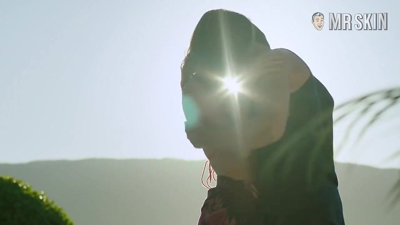 Christine Evangelista – the arrangement