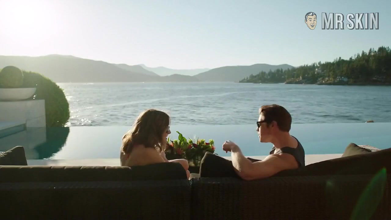 Christine Evangelista – the arrangement