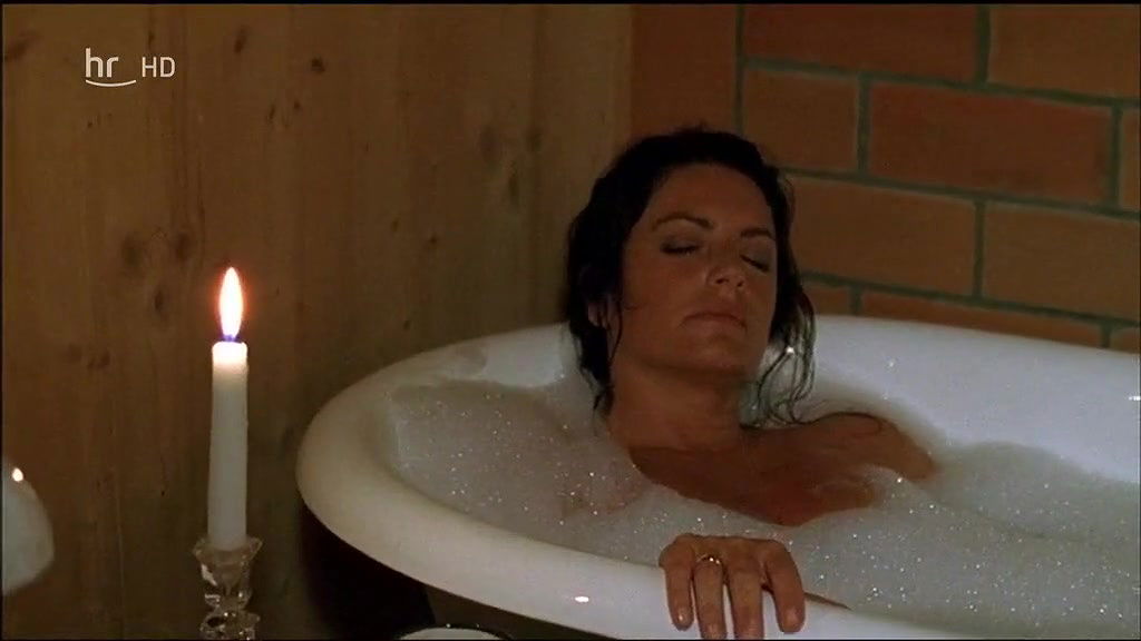 Christine Neubauer – eva zacharias