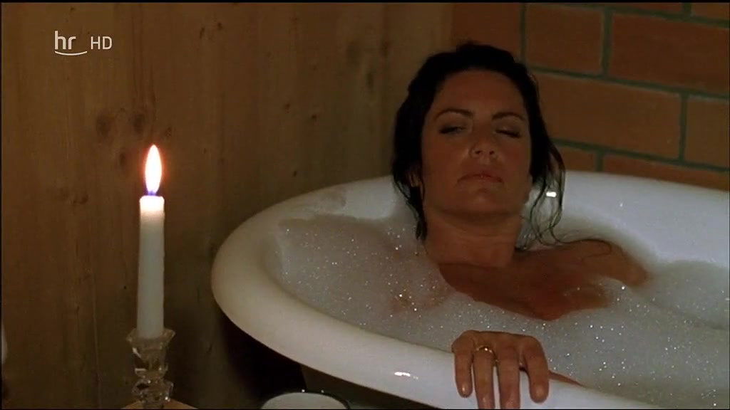 Christine Neubauer – eva zacharias