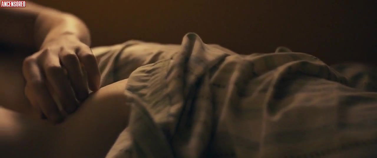 Ciara Bravo – cherry 2