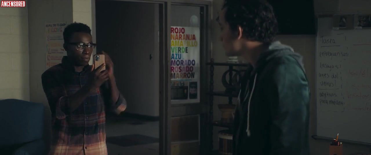 cindy vela – run hide fight