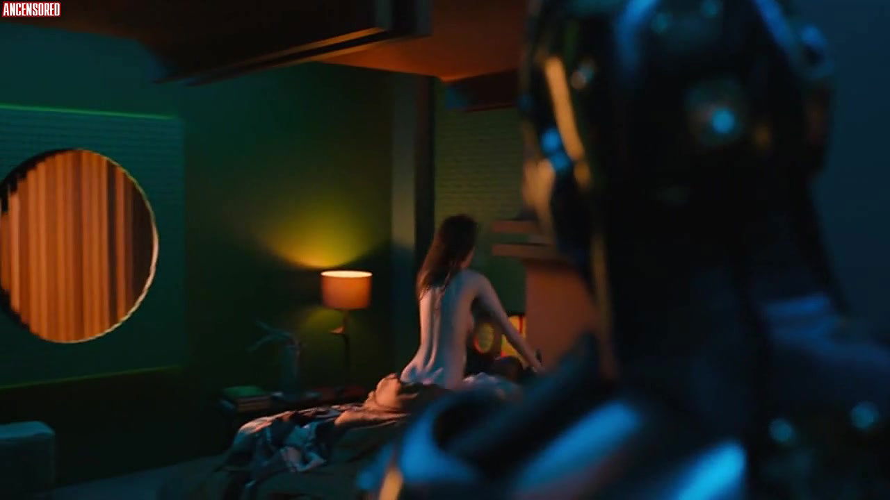 claire chust – big bug