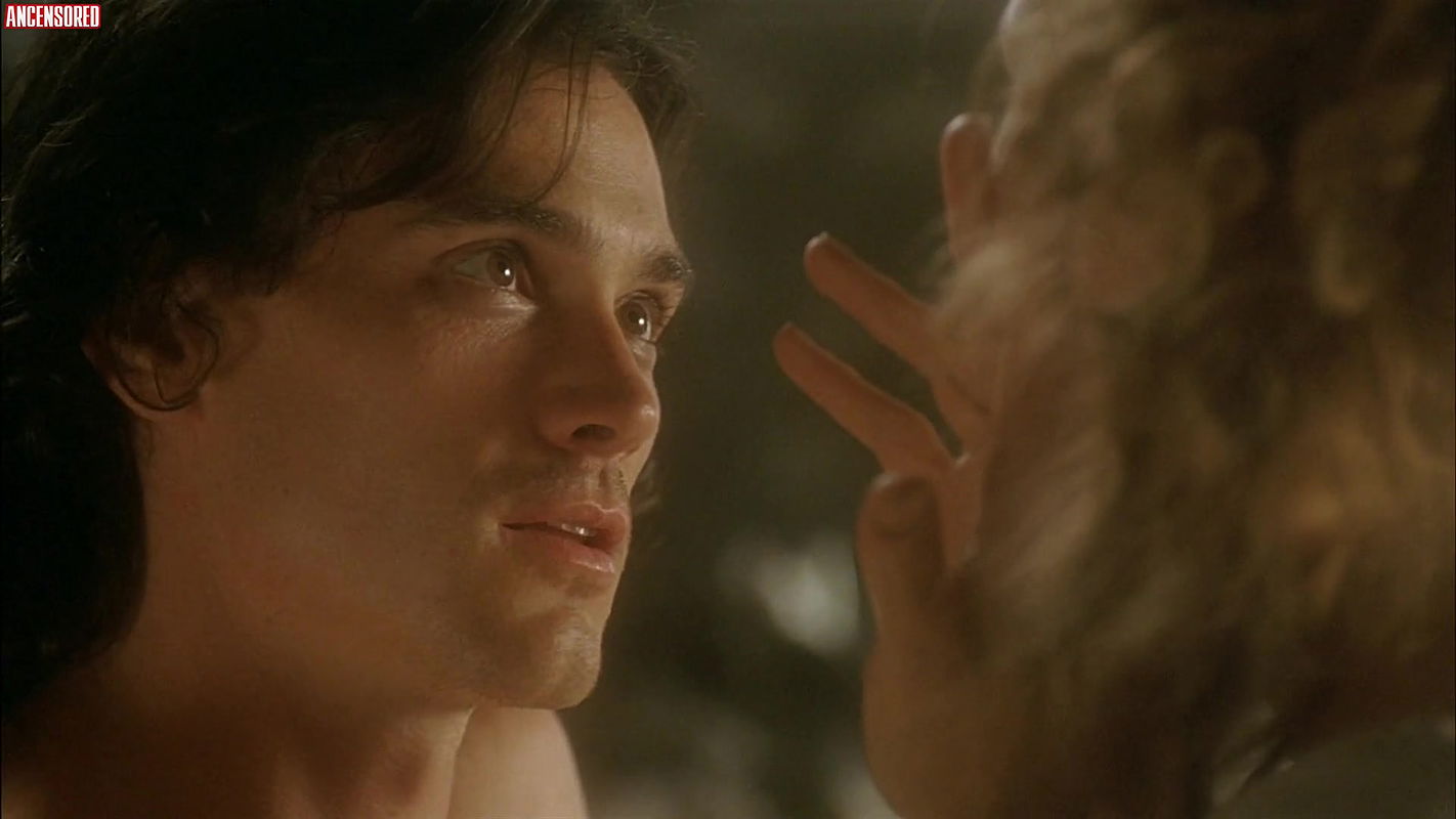 Claire Danes – Stage Beauty