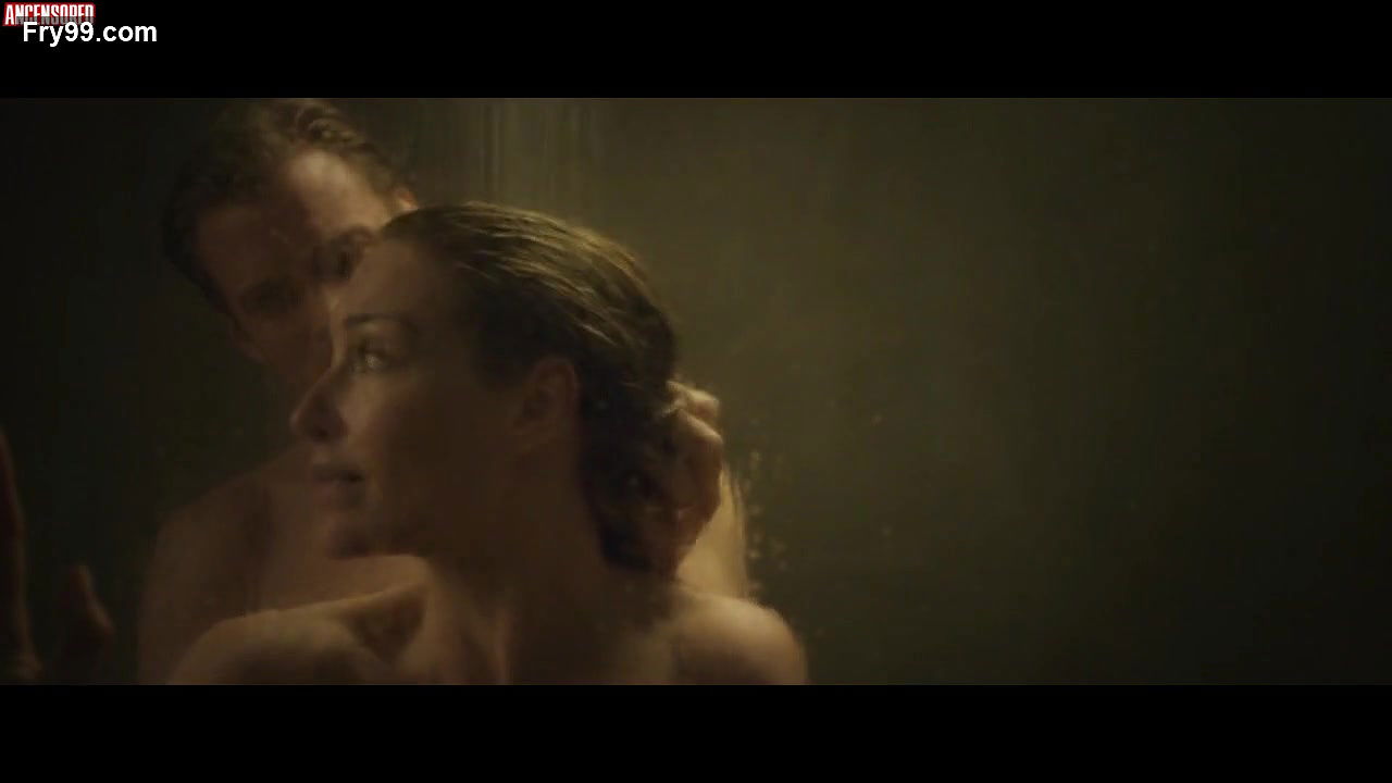 Claire Forlani – an affair to die for