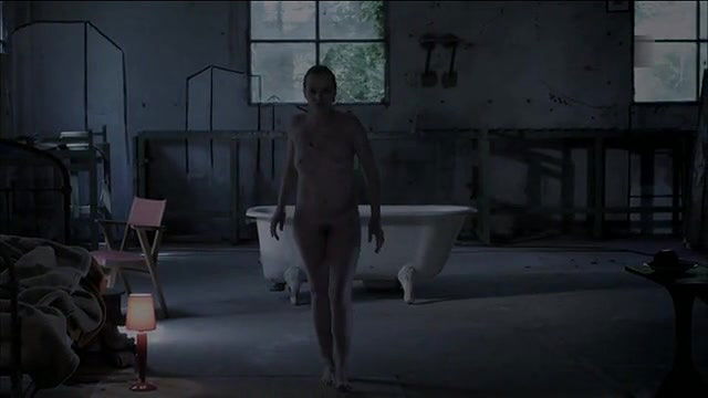 Claire Nebout – rebecca