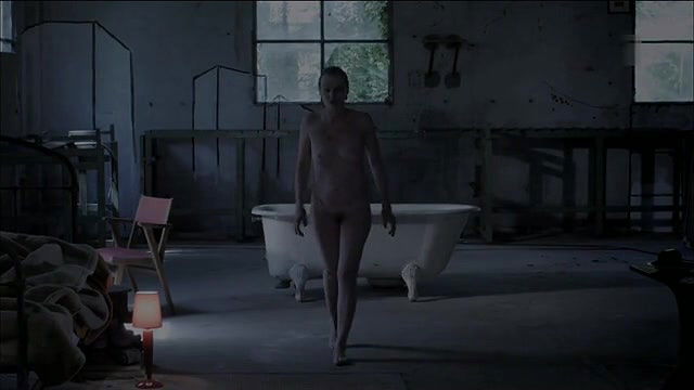 Claire Nebout – rebecca