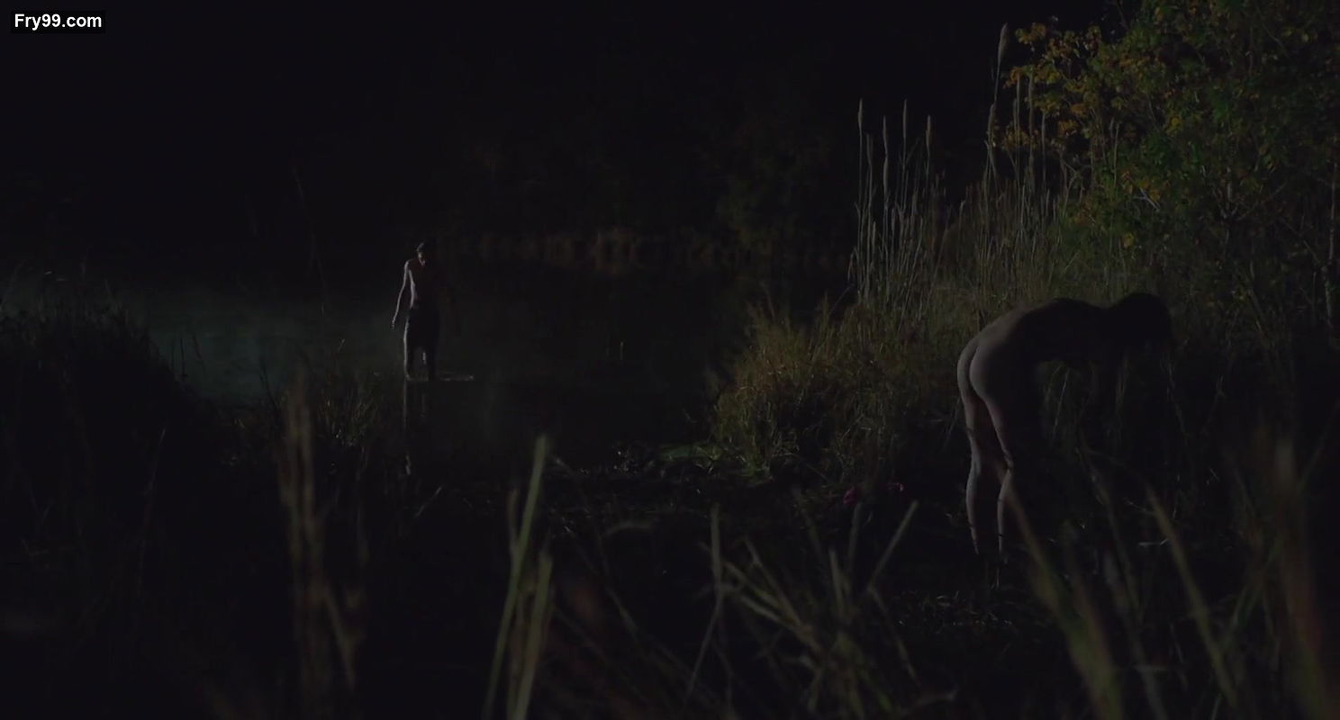 Claire van der Boom – battlecreek