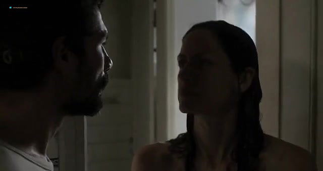 clara choveaux – elon nao acredita na morte