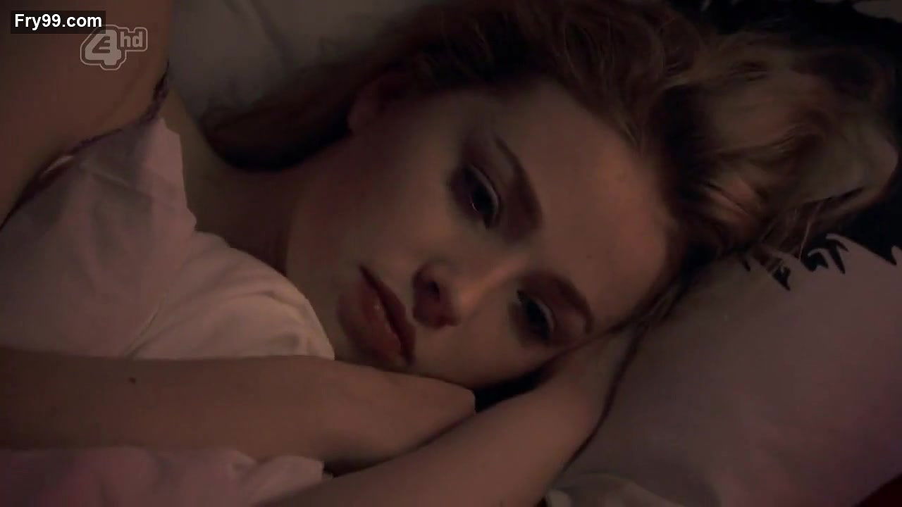 Clare Grogan – Skins