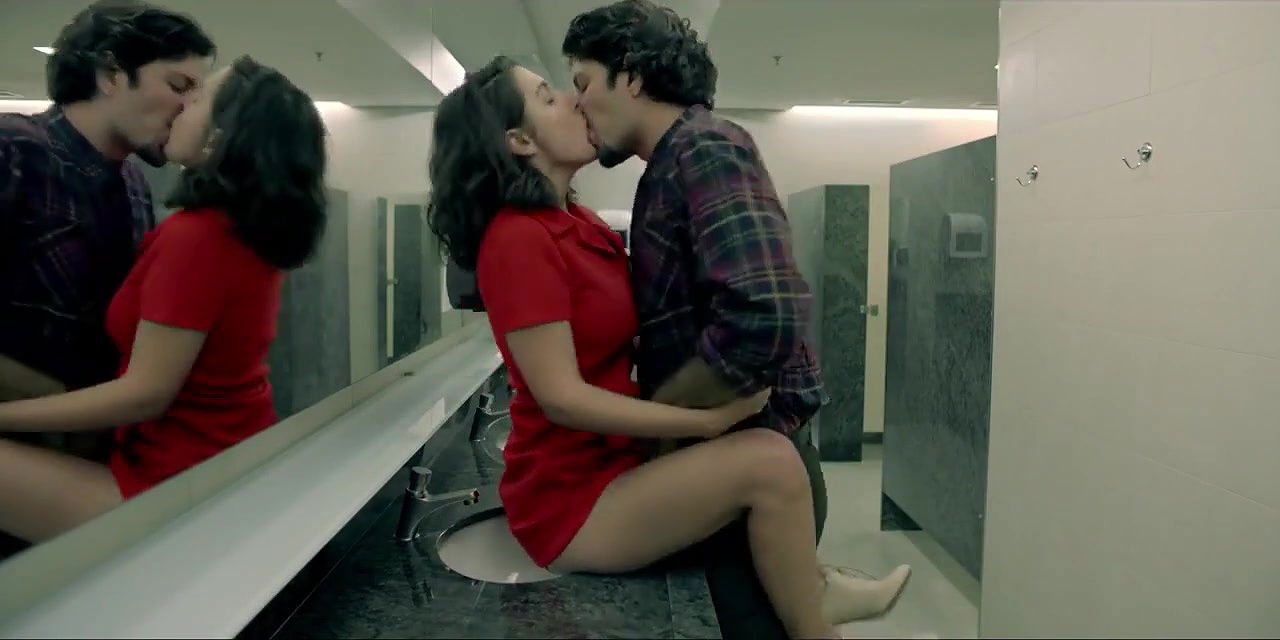 clarice falcao – desnude