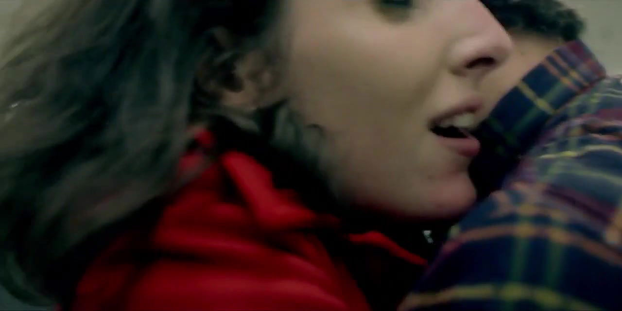 clarice falcao – desnude