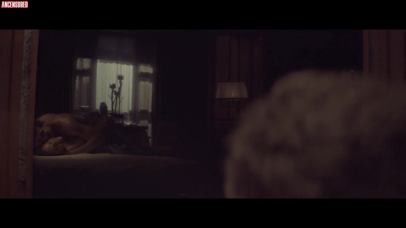 Claudette Maill – un extrano enemigo