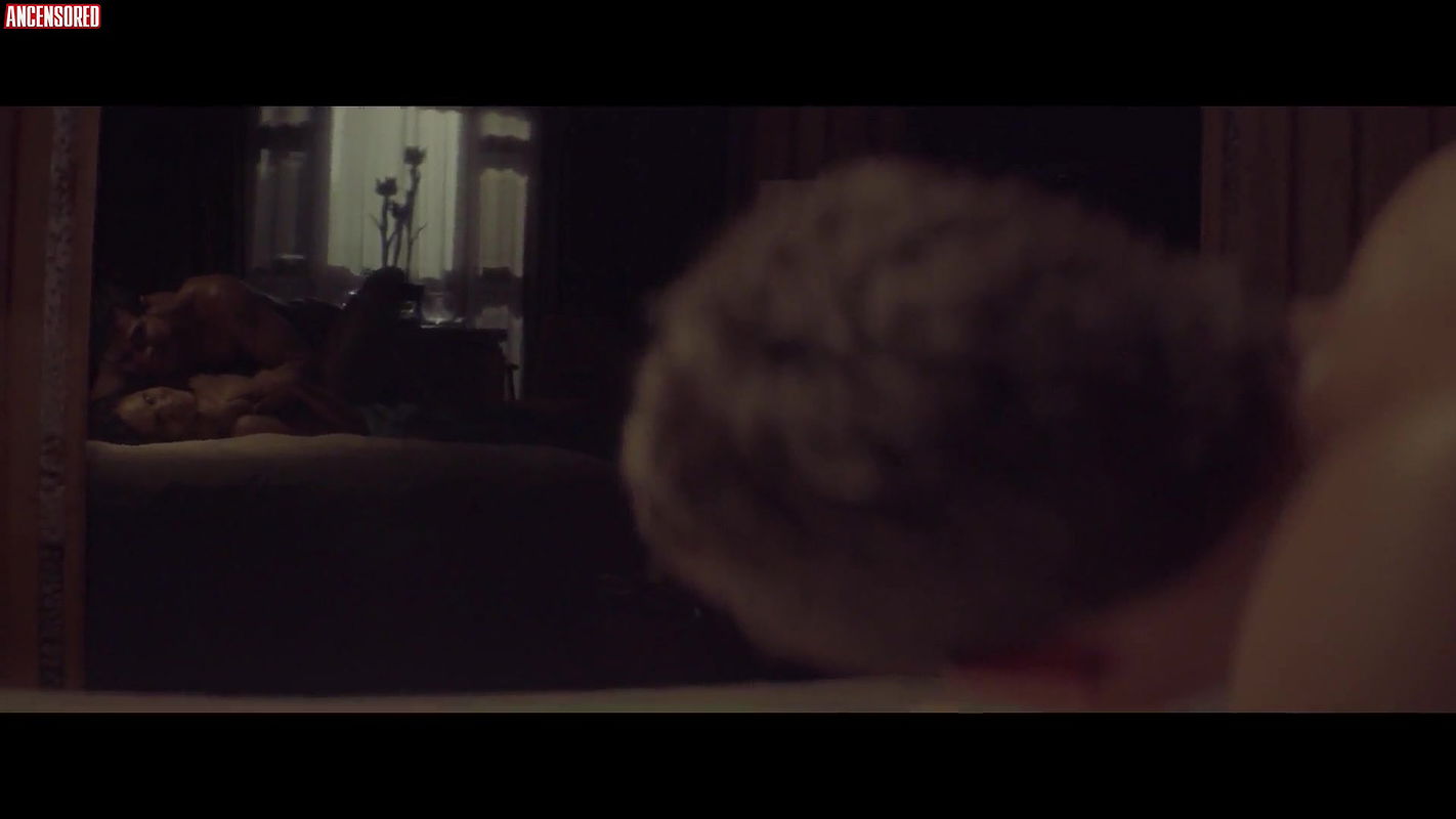 Claudette Maill – un extrano enemigo