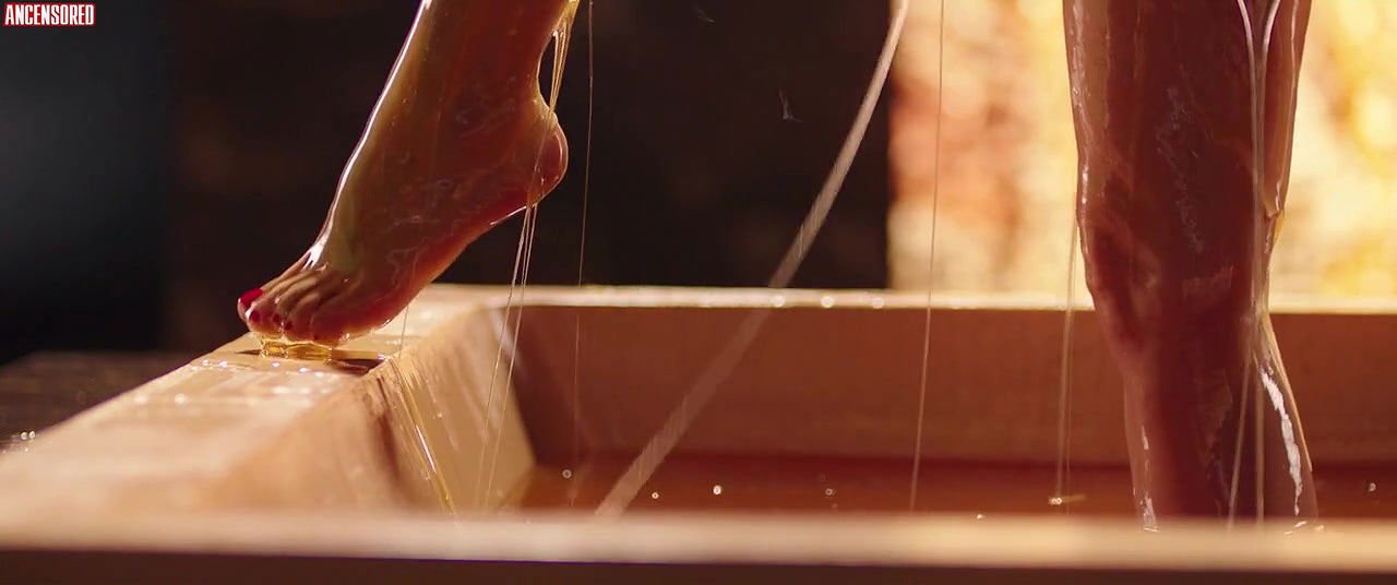 Claudia Gerini – dolceroma