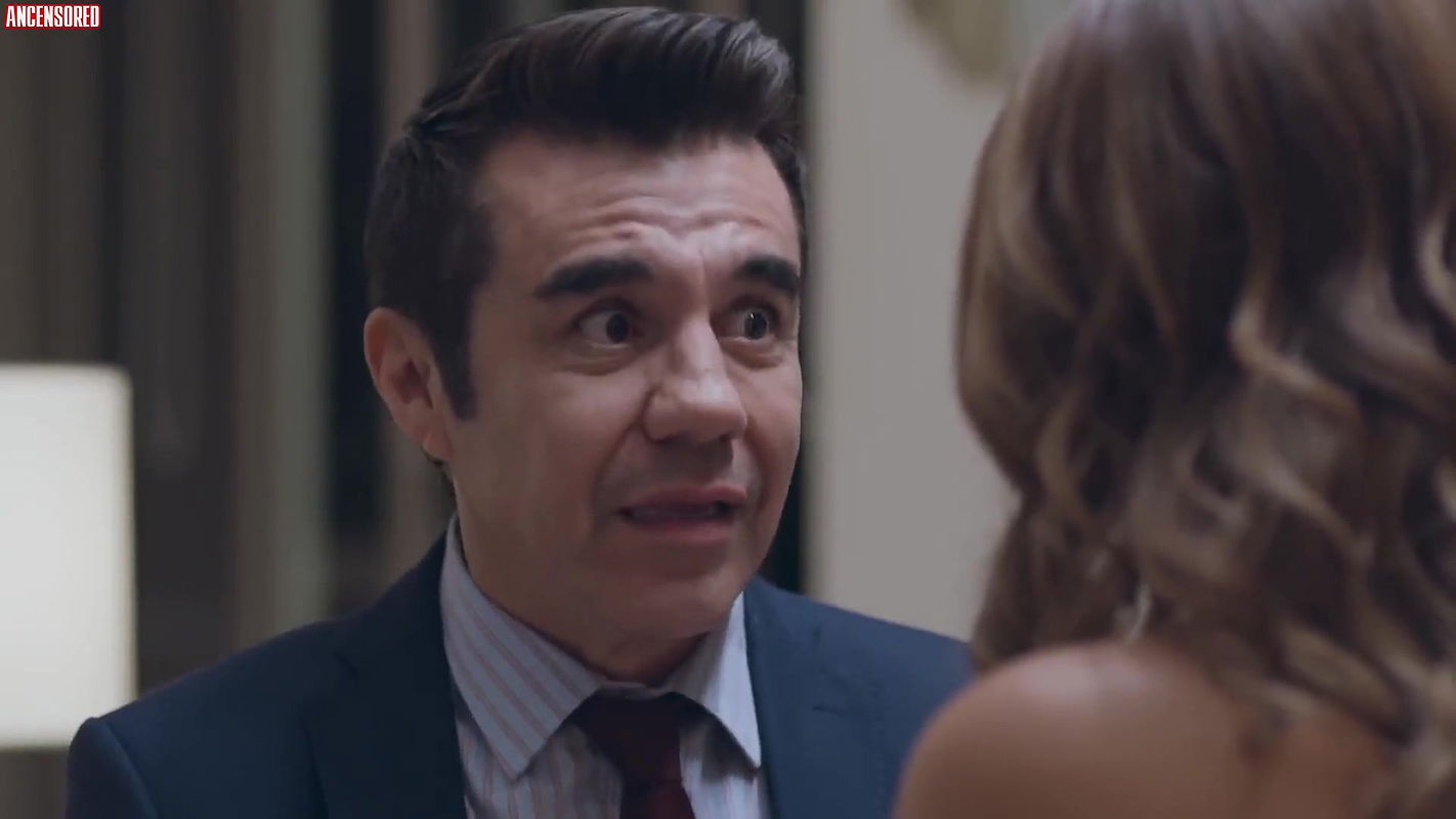 claudia martin – como tu no hay dos