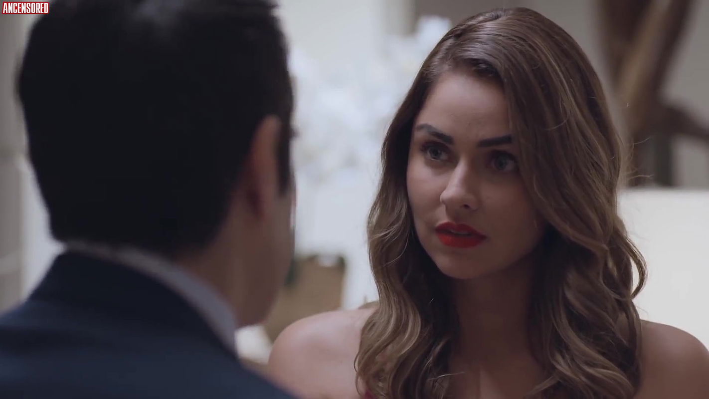 claudia martin – como tu no hay dos