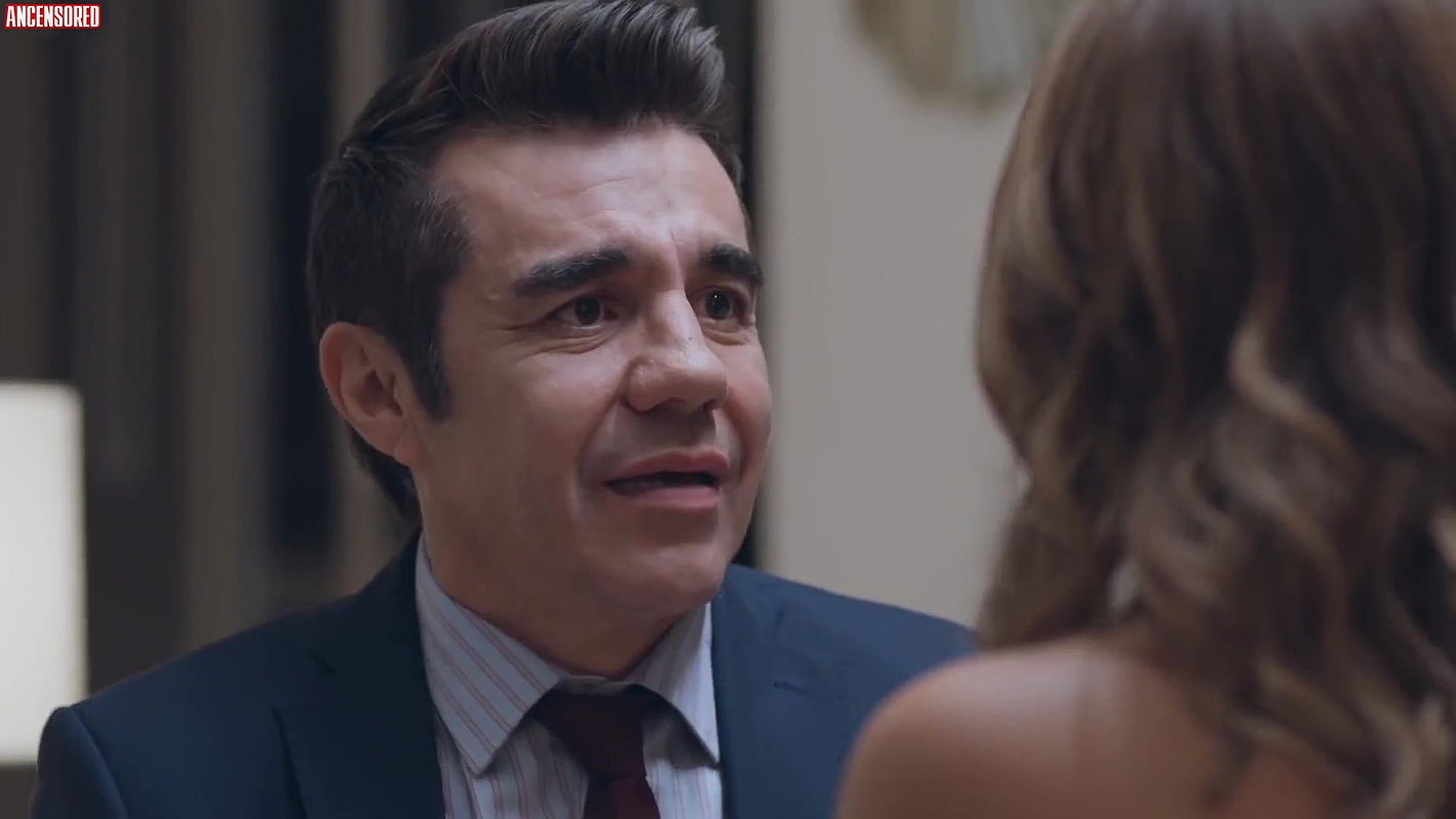 claudia martin – como tu no hay dos