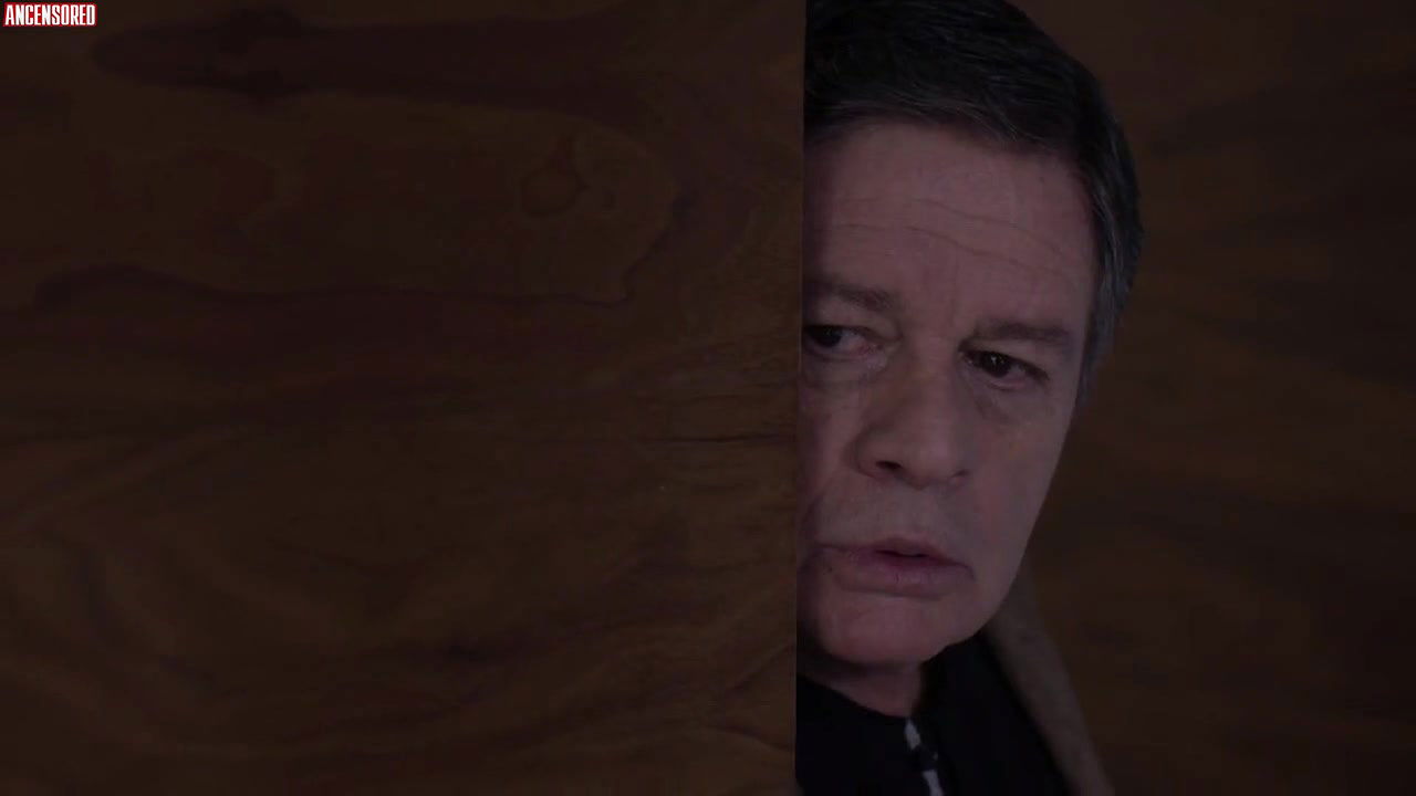 Claudia Zepeda – falsa identidad