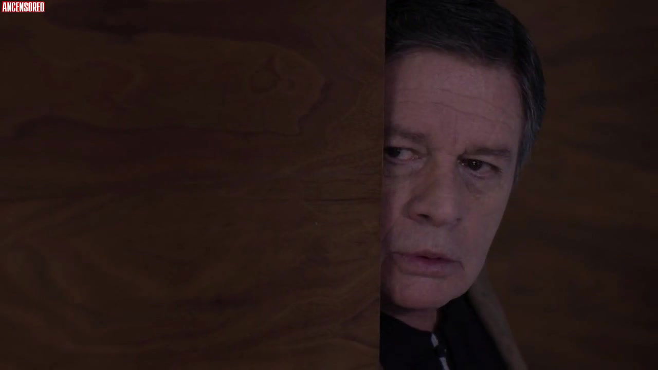 Claudia Zepeda – falsa identidad