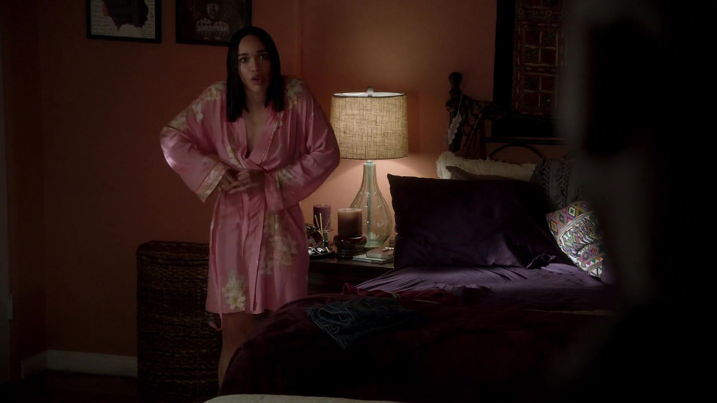 Cleopatra Coleman – white famous