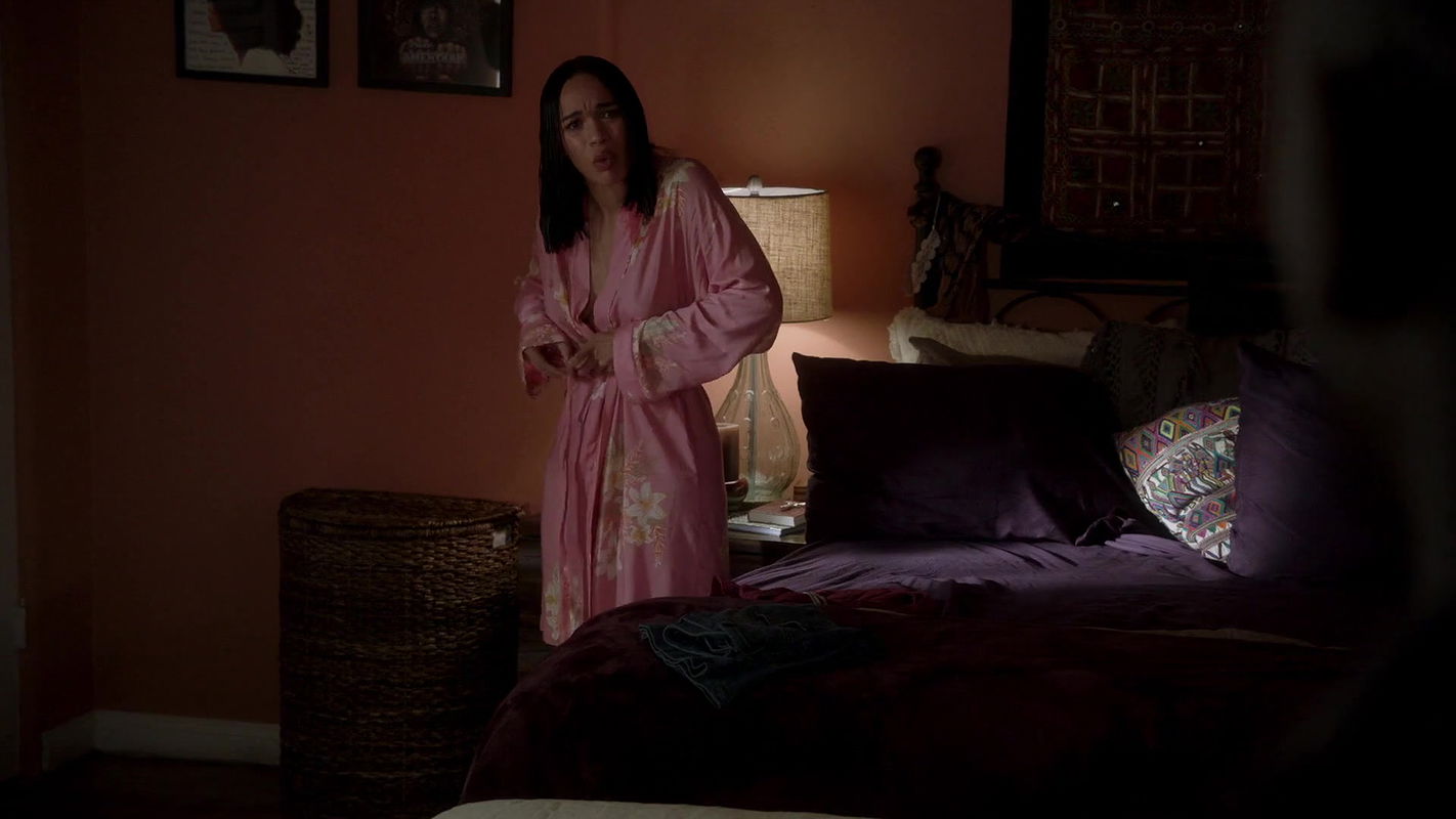 Cleopatra Coleman – white famous