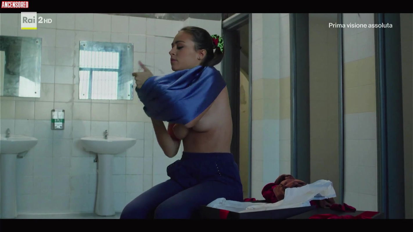 clotilde esposito – the sea beyond