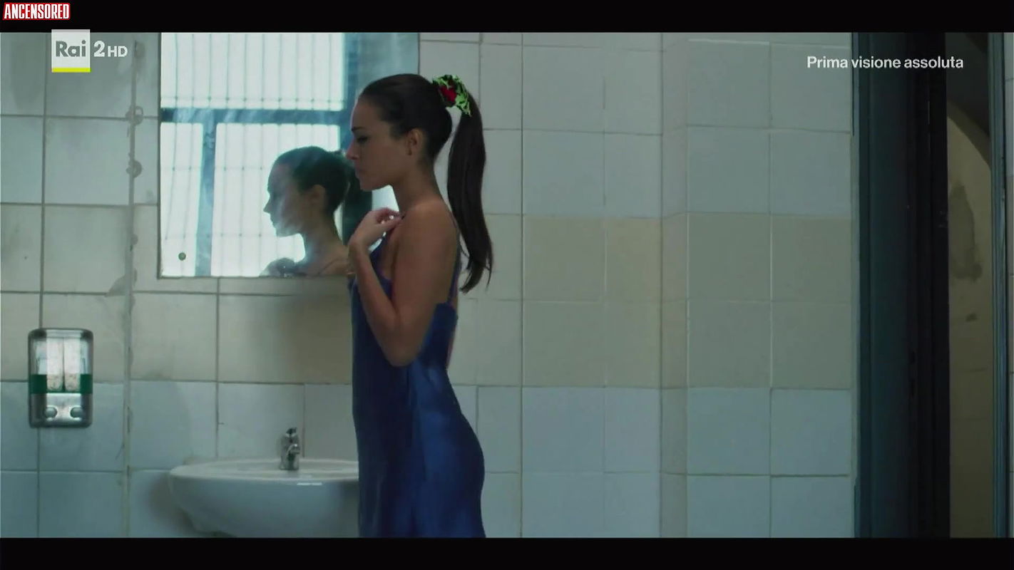 clotilde esposito – the sea beyond