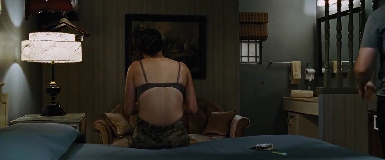 Cobie Smulders – jack reacher never go back